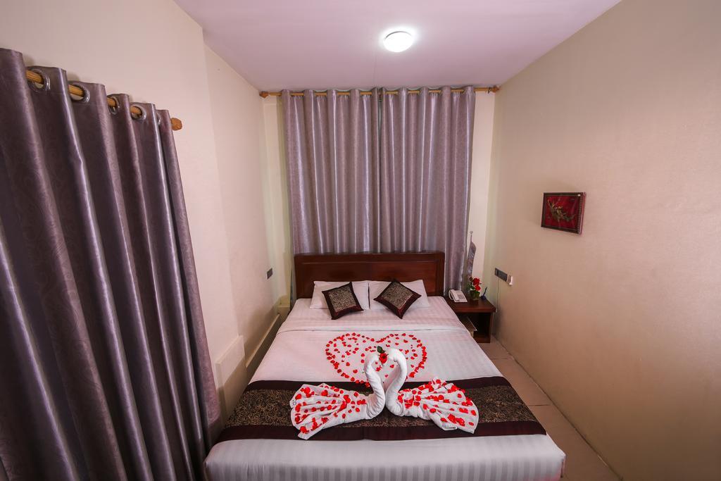 City Grand Hotel Mandalay Eksteriør bilde