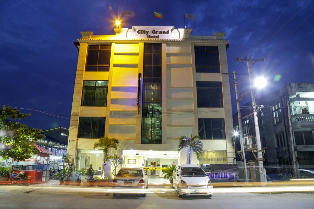 City Grand Hotel Mandalay Eksteriør bilde