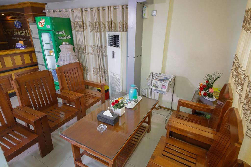 City Grand Hotel Mandalay Eksteriør bilde